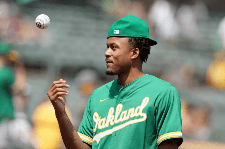  今夜休斯敦火箭备战国王杯；门线救险细节曝光；管理层满意；临场指挥获称赞